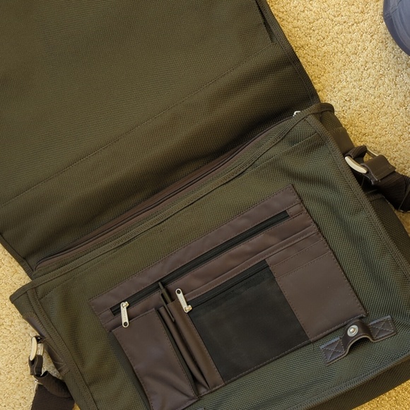 Pebble  Beach messenger bag - Picture 9 of 16